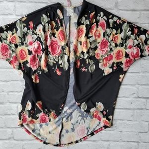 Mauve black red cream shawl size Medium